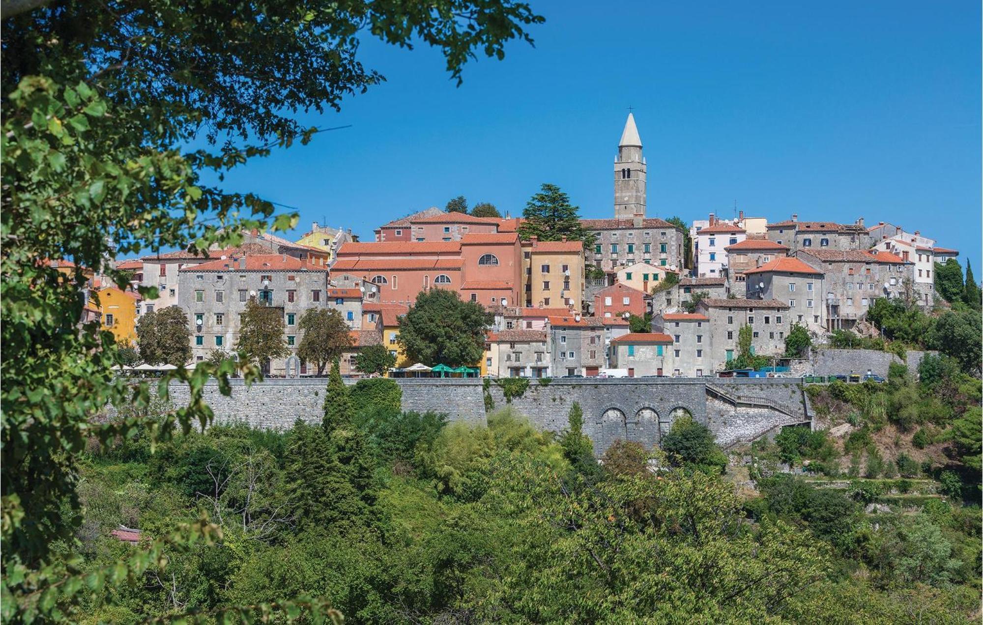 Cozy Home In Labin With House A Panoramic View Exterior foto